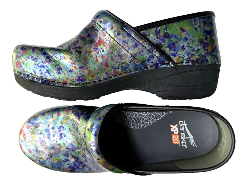 Dansko XP 2.0 Women's Multicolor Watercolor Dots Patent Leather Clogs Sz 9 Nurse - Picture 7 of 16